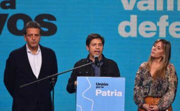 Kicillof celebró el triunfo y pidió a los bonaerenses “defender los derechos que peligran”