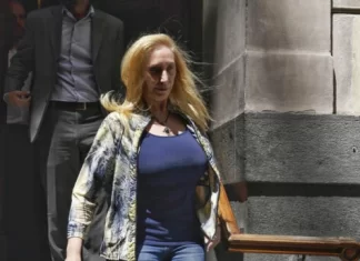 La CNE se reunió con apoderados de UxP y LLA para “preservar la convivencia democrática”