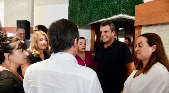Sergio Massa y Malena Galmarini reunieron a intendentes y legisladores del Frente Renovador