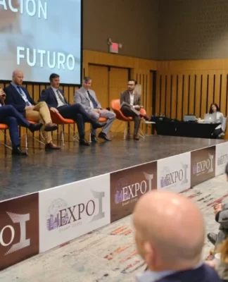 Expo “Smart Cities”: Sujarchuk disertó sobre la modernización del Estado Municipal en un evento internacional en Colombia