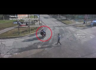 El COT detuvo a dos sujetos a bordo de una moto sin dominio y encapuchados: el vehículo tenía pedido de secuestro activo