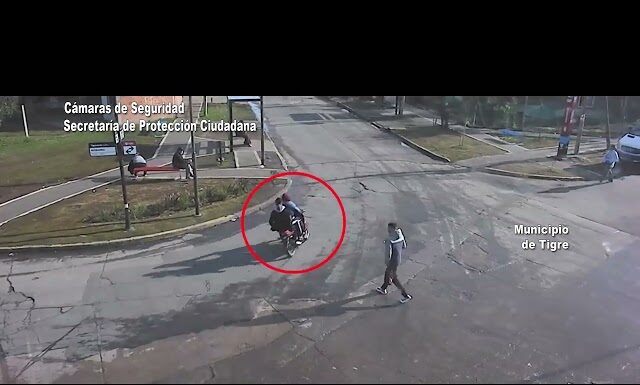El COT detuvo a dos sujetos a bordo de una moto sin dominio y encapuchados: el vehículo tenía pedido de secuestro activo