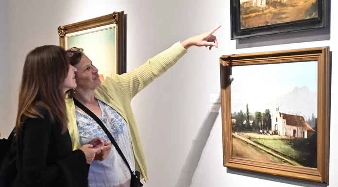 Noches en el MAT: vecinos, vecinas y visitantes disfrutaron un nuevo encuentro nocturno en el emblemático museo de Tigre