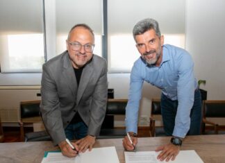 Valenzuela expuso en Mendoza el modelo tributario de Tres de Febrero y se reunió con Cornejo