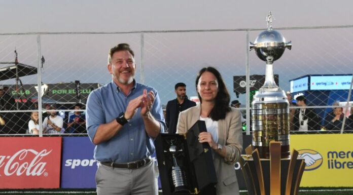 Se inauguró el Fan Zone de la Libertadores en el Paseo de la Costa de Vicente López