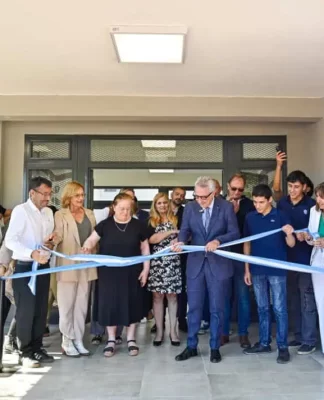 Julio Zamora inauguró la ampliación de la Escuela Secundaria N° 48 “Magdalena Macacha Güemes” de Benavídez