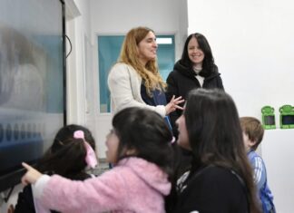 Vicente López avanza en la incorporación de tecnología y herramientas innovadoras para la educación