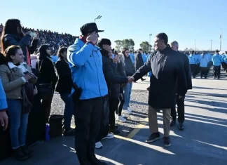 Los futuros policías y bomberos de la Ciudad juraron la bandera