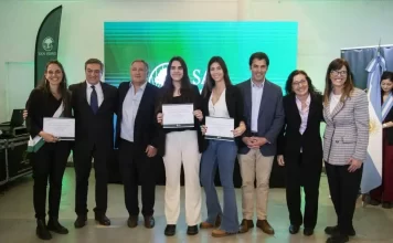 San Isidro reconoció a los nuevos profesionales de la salud egresados de sus hospitales
