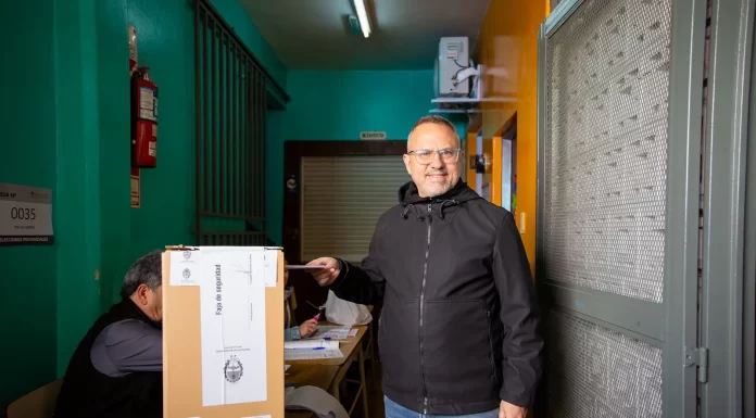 Valenzuela votó en Tres de Febrero: “Tengo un nuevo rol que lo ejerzo con mucho orgullo y responsabilidad”