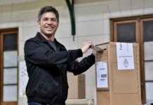 Votó Axel Kicillof en La Plata