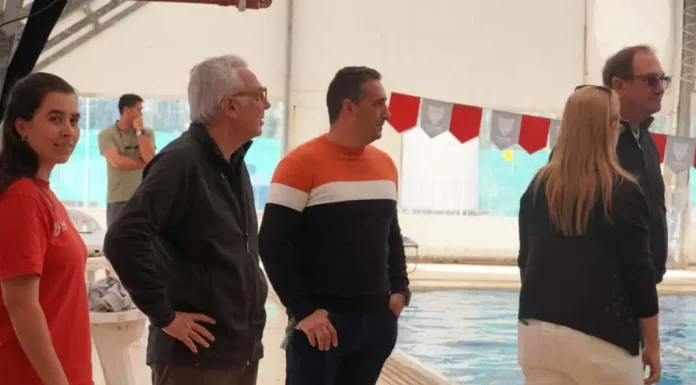 En Benavídez, Julio Zamora recorrió el Polideportivos Güemes y dialogó con los vecinos y vecinas