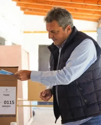 “Estamos en una elección crucial”, sostuvo Massa tras emitir su voto en Tigre