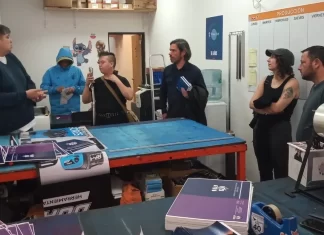 Nicolás del Caño recorrió Pilar y respaldó a los trabajadores de ILVA