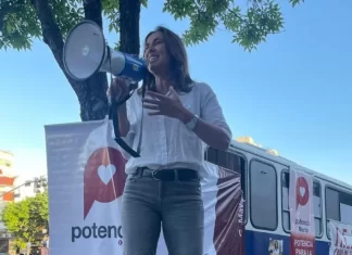 María Eugenia Talerico pidió «recuperar la decencia en la política» en una caravana que terminó en Vicente López