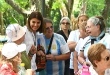 En el cierre del 2025, el Municipio de Tigre organizó una jornada recreativa para adultos mayores