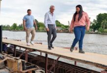 Con un nuevo mirador, el Puerto de Frutos se apresta a recibir la próxima temporada de verano