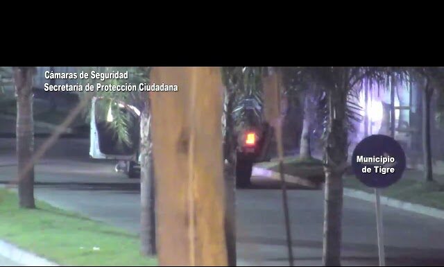 Detuvieron a dos personas armadas con drogas y pedidos de captura en Troncos del Talar