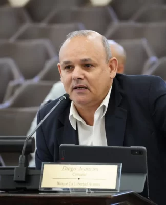 “Populismo académico y defensa nacional: un error de rumbo”