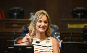 Malena Galmarini juró como Senadora Provincial