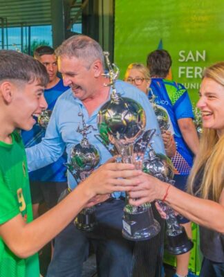 San Fernando premió a 3.000 chicas y chicos de su Liga de Fútbol Municipal