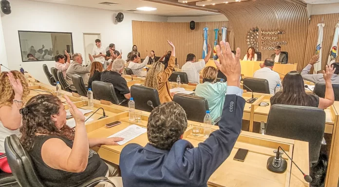 Concejo Deliberante de Escobar: dos concejales pidieron licencia y seguirán en el Ejecutivo