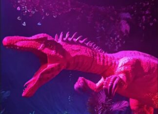 Una muestra de dinosaurios hiperrealista llegó a Unicenter para visitarla durante las vacaciones