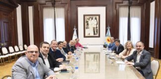 Kicillof se reunió con autoridades pastorales evangélicas