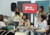 Más de 100 vecinas recibieron el certificado de finalización de sus cursos realizados a través del programa Emprendedoras Rodantes