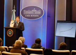 Ravier afirmó que la estabilidad monetaria y la seguridad jurídica son pilares del crecimiento económico