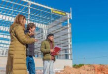 Andreotti recorrió las obras del Parque Industrial de San Fernando