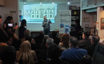Valenzuela presentó en Don Torcuato su libro sobre Belgrano y defendió la continuidad del acuerdo entre LLA y el PRO