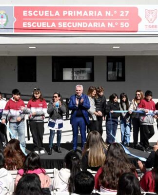 En Rincón de Milberg, Julio Zamora inauguró la ampliación y renovación de la EES N°50 y la EP N°27