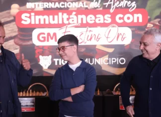 Scioli y Zamora acompañaron a Faustino Oro en el inicio de su gira nacional de simultáneas en Tigre