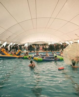 El Municipio renovó la pileta climatizada del Polideportivo de Maquinista Savio
