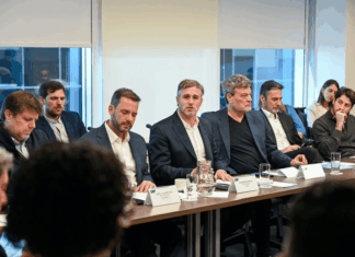 Federico Achával debatió con intendentes de todo el país cómo aplicar inteligencia artificial en los municipios