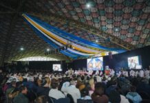 Multitudinaria misa del enviado del Papa en el Predio Floral por el 50° aniversario de la Diócesis Zárate-Campana