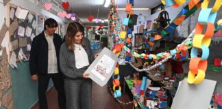 Tigre acompañó una muestra artística de alumnos de la Escuela Primaria Nº 30 de El Talar