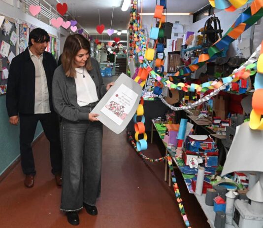 Tigre acompañó una muestra artística de alumnos de la Escuela Primaria Nº 30 de El Talar