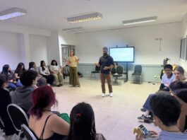 En el CUT, estudiantes del Centro de Idiomas de Tigre participaron de un laboratorio creativo