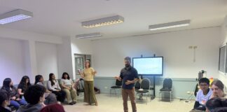 En el CUT, estudiantes del Centro de Idiomas de Tigre participaron de un laboratorio creativo